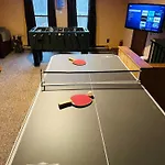 Pocono Chalet - Hot Tub - Game Room